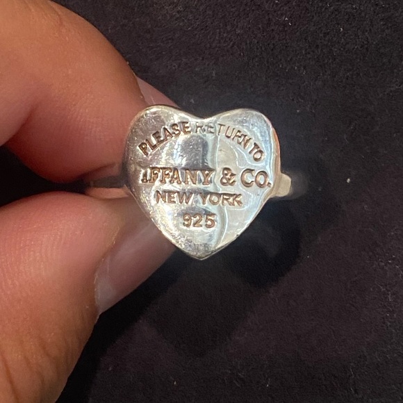 Tiffany & Co. Heart Ring - Picture 3 of 6